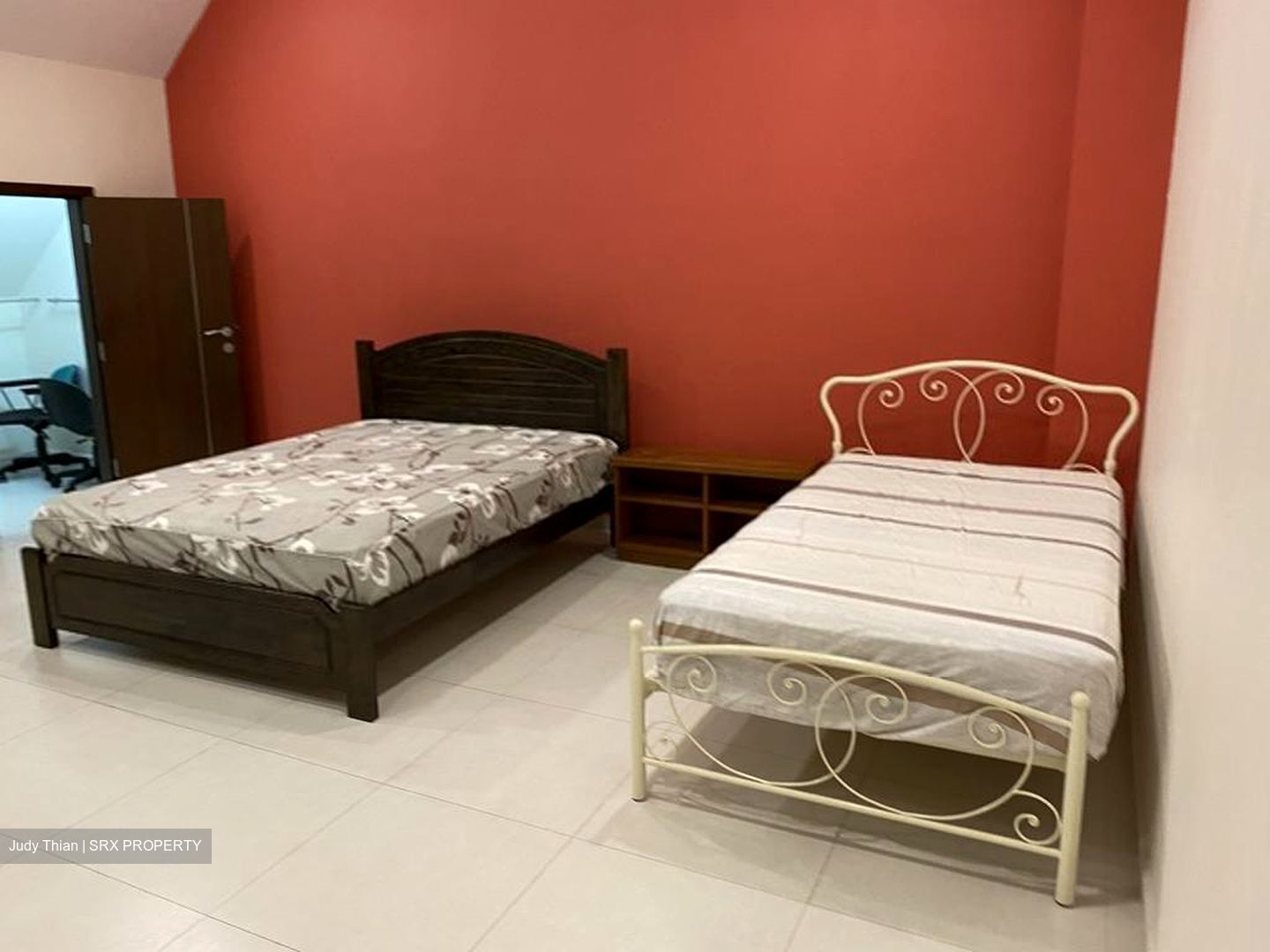 Sembawang Hills Estate (D20), Terrace #285590581